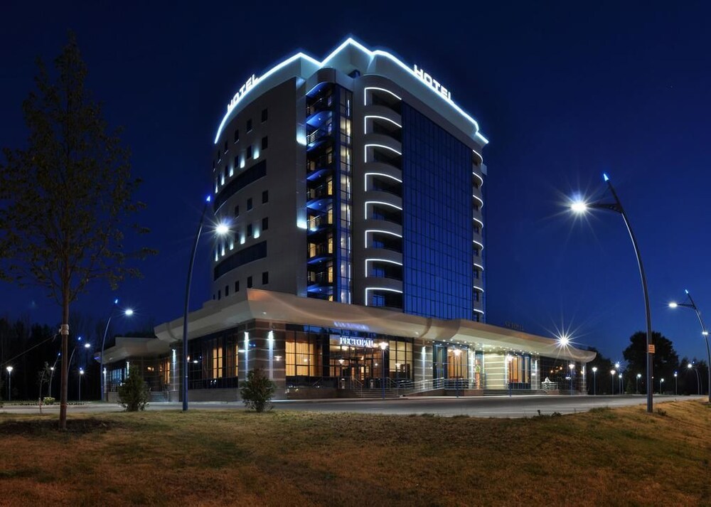 SK Royal Hotel in Yaroslavl, Russia