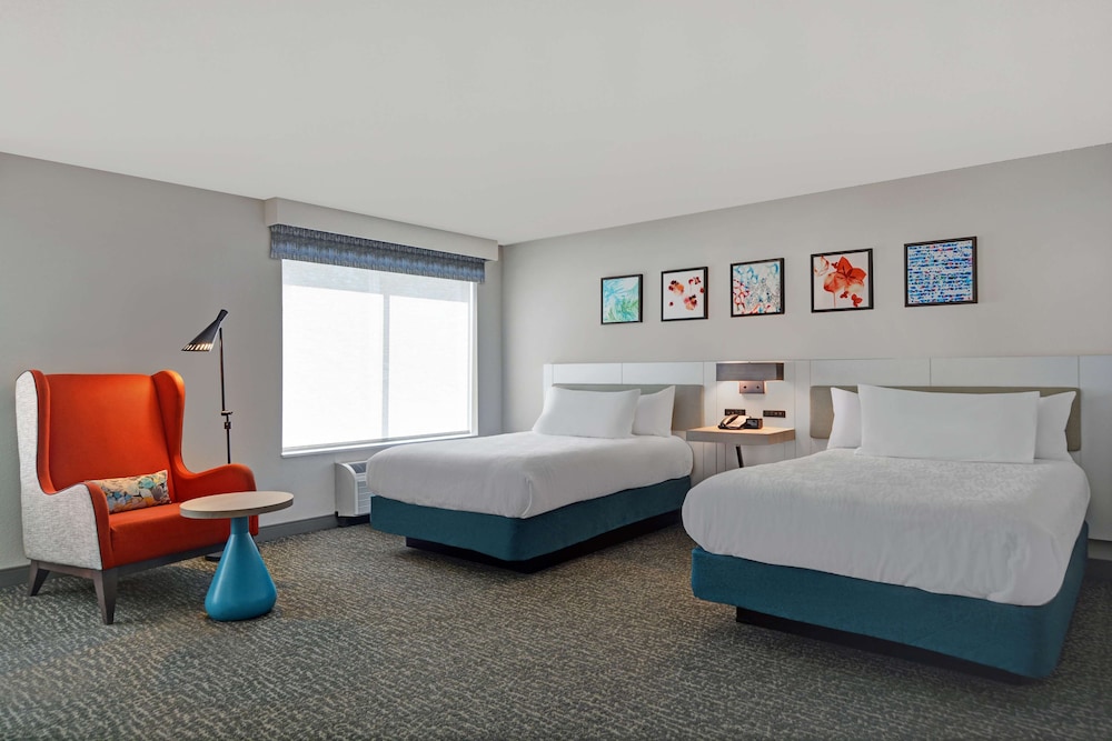 Hilton Garden Inn Jacksonville JTB Deerwood Park - photo 15