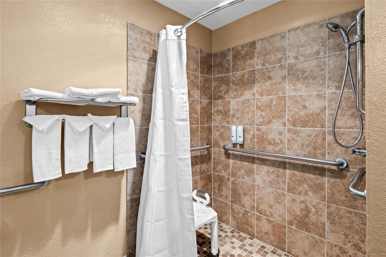 Quality Inn West Des Moines Clive - photo 21