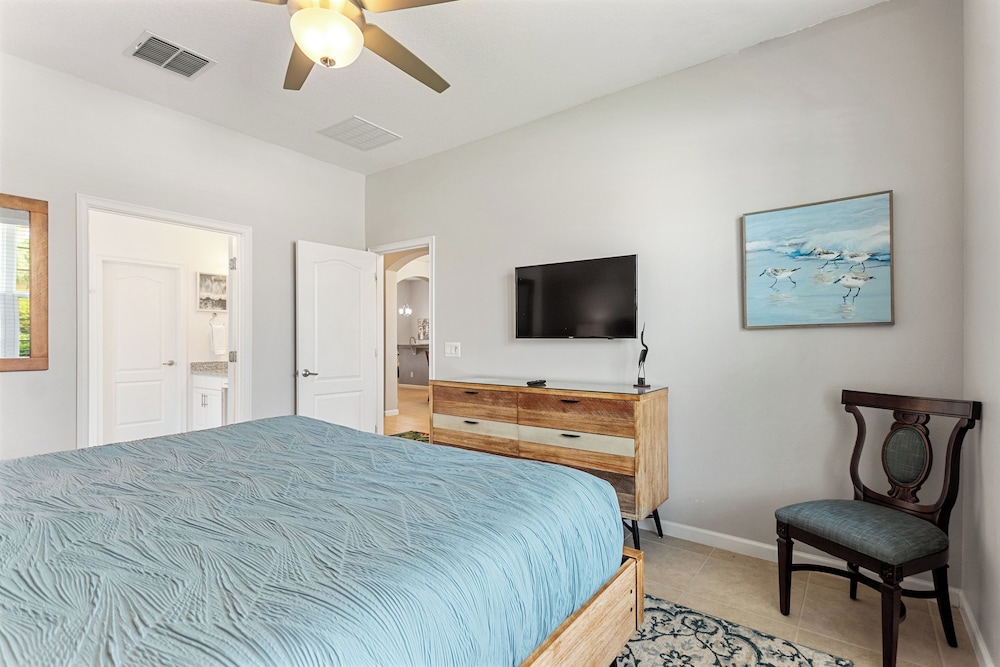 Breathe Easy at Solterra Resort by Shine Villas condo - photo 68