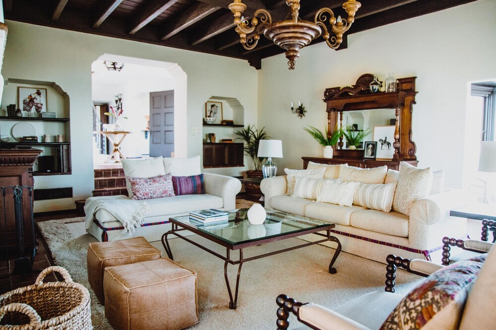 Frida by AvantStay Sleeps 16 Prvt Estate w Tennis Ct & Mins to Beach - photo 20