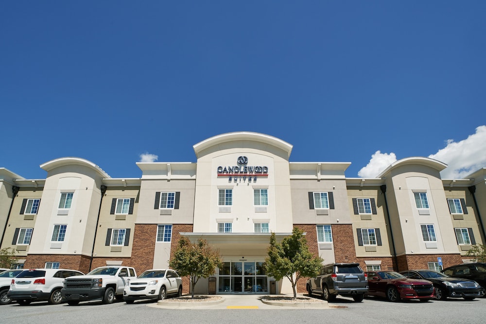 Candlewood Suites Columbus Northeast an IHG Hotel - featured photo