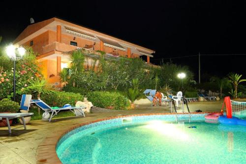 Agriturismo Brace — 4-Star Luxury Hotel in Santa Domenica, Italy