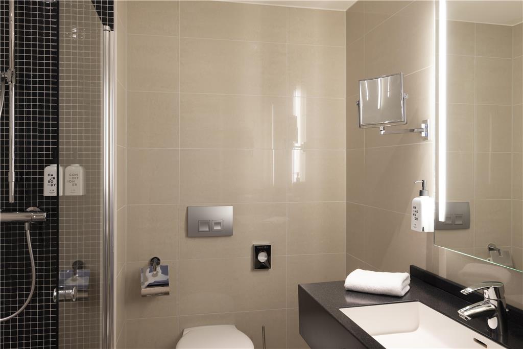 Scandic Berlin Kurf rstendamm Family Four