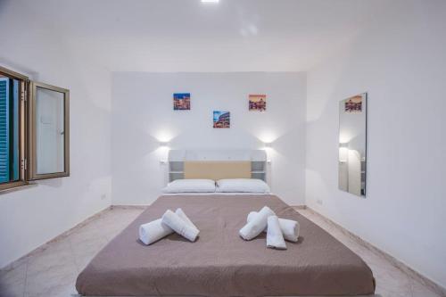 A 100mt Dalla Metro C Loft Grazioso E Giardino — 4-Star Luxury Hotel in Rome, Italy