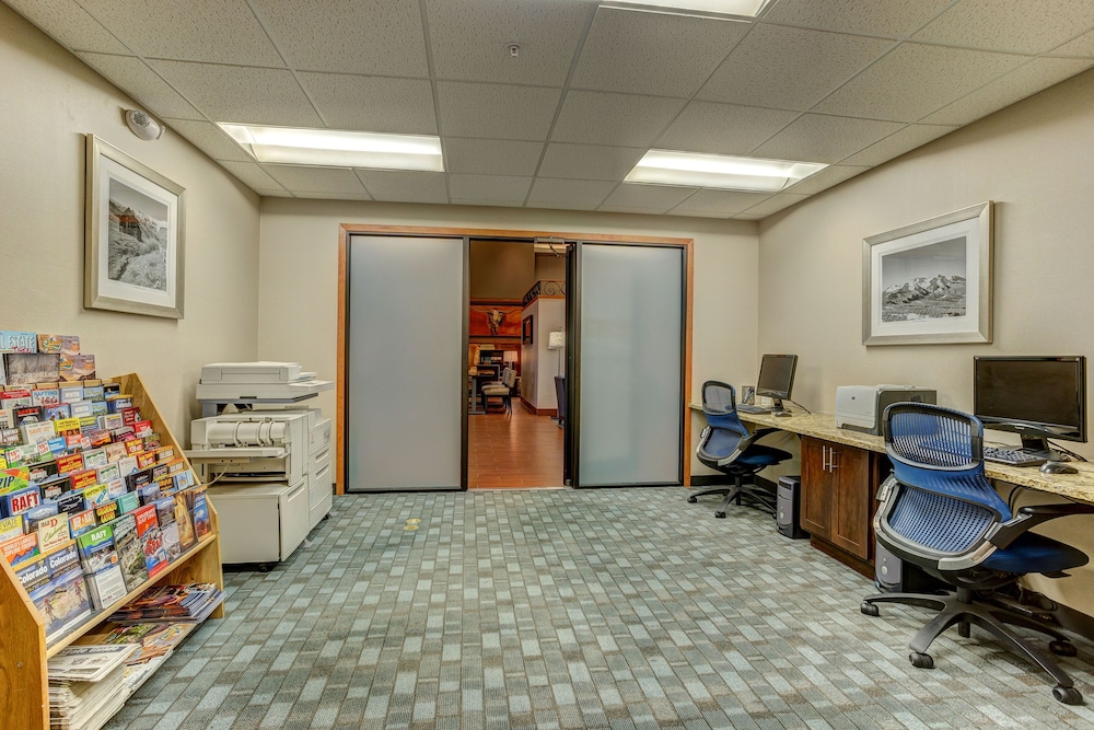 Holiday Inn Express & Suites Montrose Black Canyon Area by IHG - photo 24