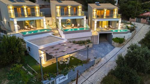 Anassa Villas — 4-Star Luxury Hotel in Parga, Greece