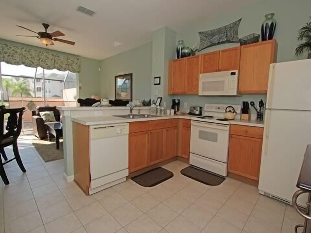 Ov2311 Windsor Palms Resort 3 Bed 2.5 Baths Townhome - photo 16