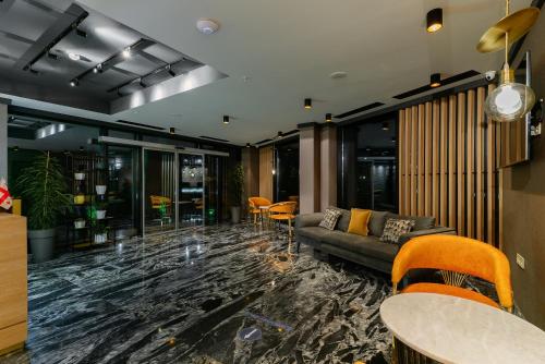 Cozy Loft Hotel