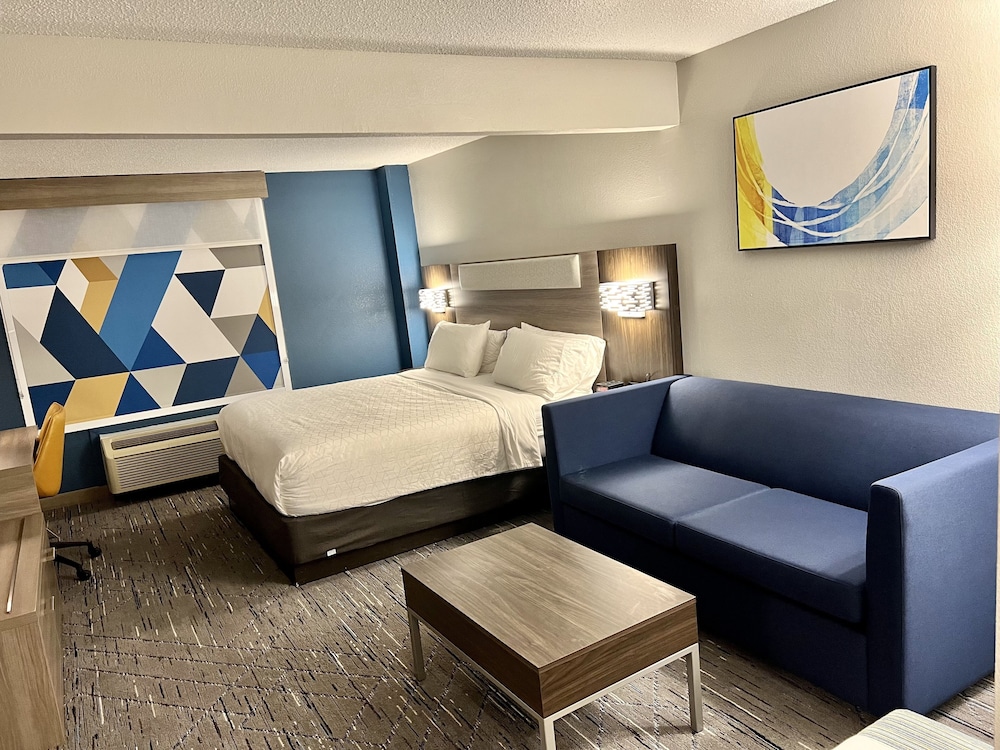 Holiday Inn Express Madison by IHG - photo 9