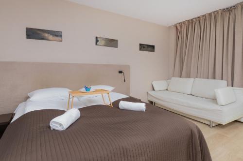 Seaside Studio with Balcony by Noclegi Renters — 4-Star Luxury Hotel in Wladyslawowo, Poland