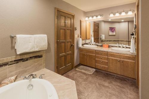 Cascade Village 35 — hotel in Arlington Heights