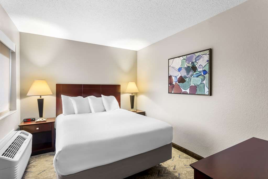 Best Western Oswego Hotel - photo 19