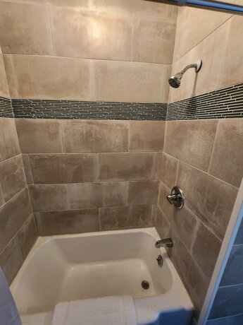 Riviera Motel Erie - photo 6