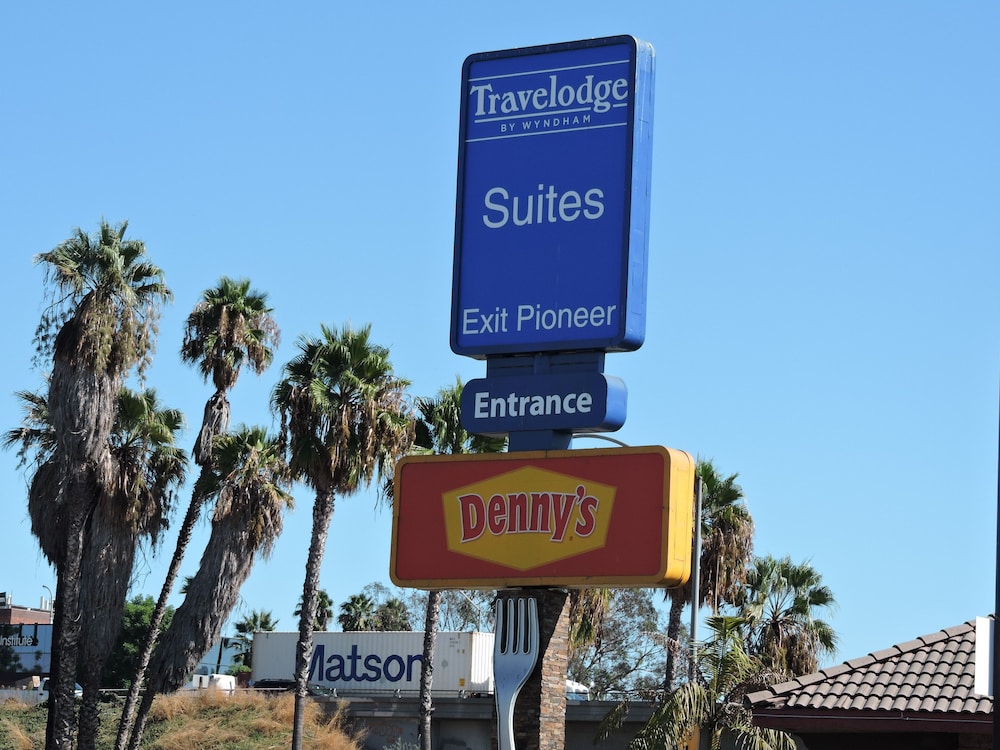 Motel6 Artesia CA — hotel in Artesia
