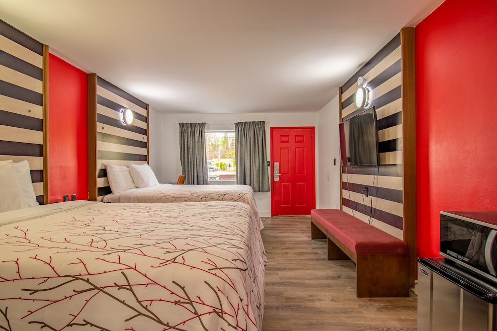 The Asheville Inn - photo 10