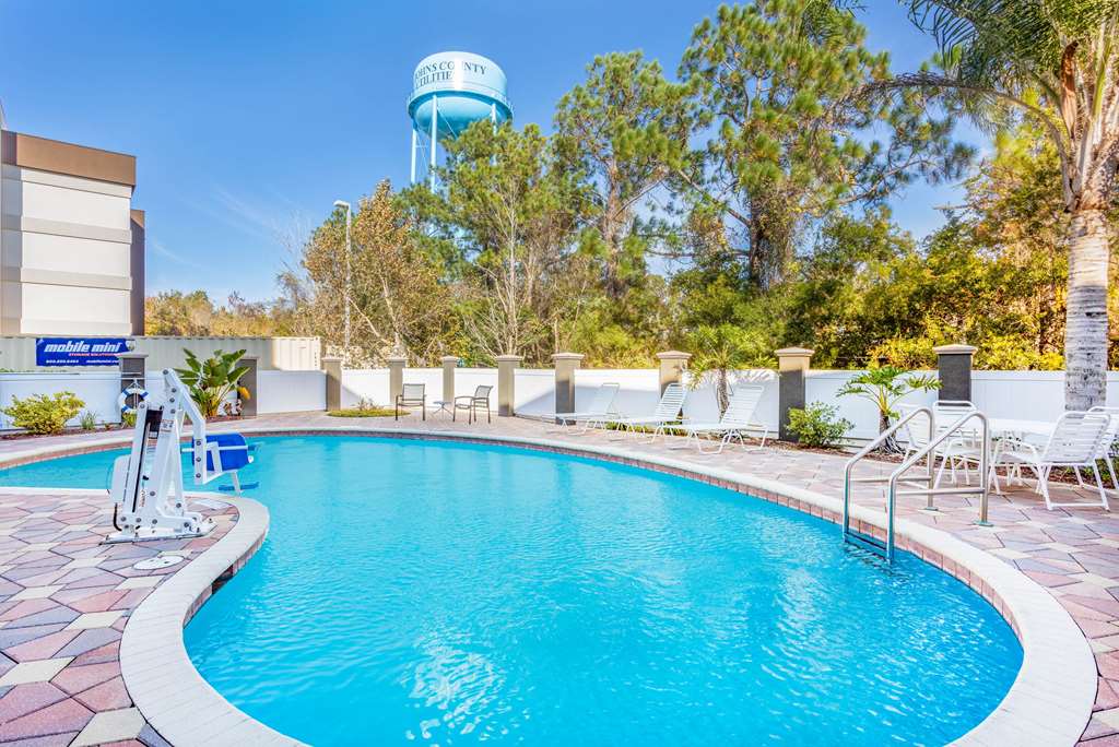 La Quinta Inn & Suites by Wyndham St. Augustine - photo 6
