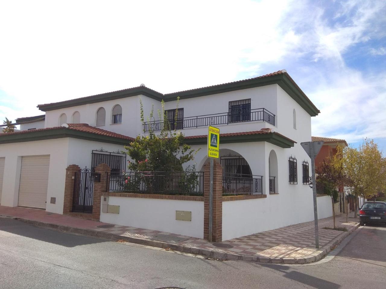 La Casita De La Abuela Vivienda Familiar Con Encanto — Albolote