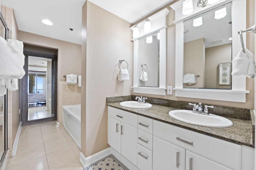 Grand Panama Beach Resort by Panhandle Getaways - photo 324