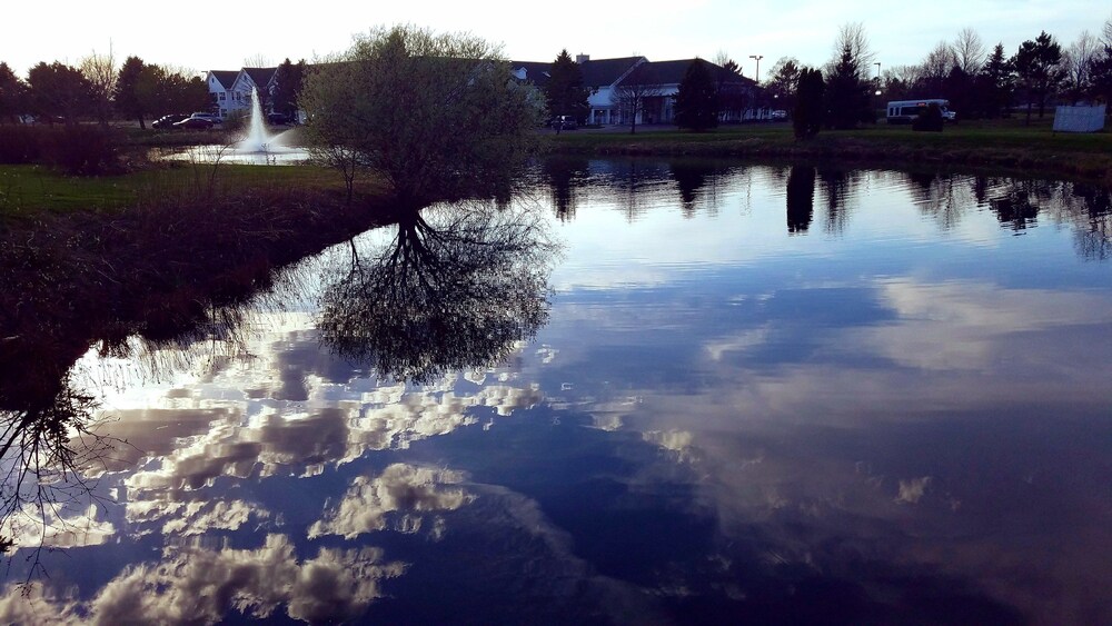 Grand Hinckley Inn - photo 26