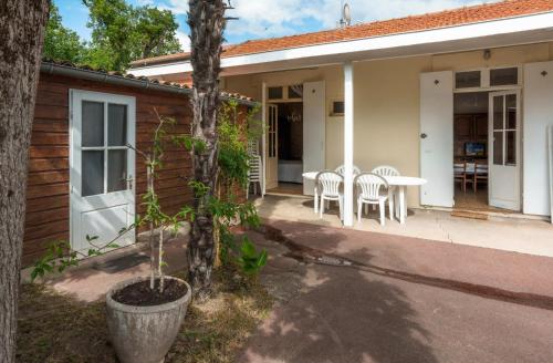 Maisonnette Arcachon 250m plage in Arcachon, France