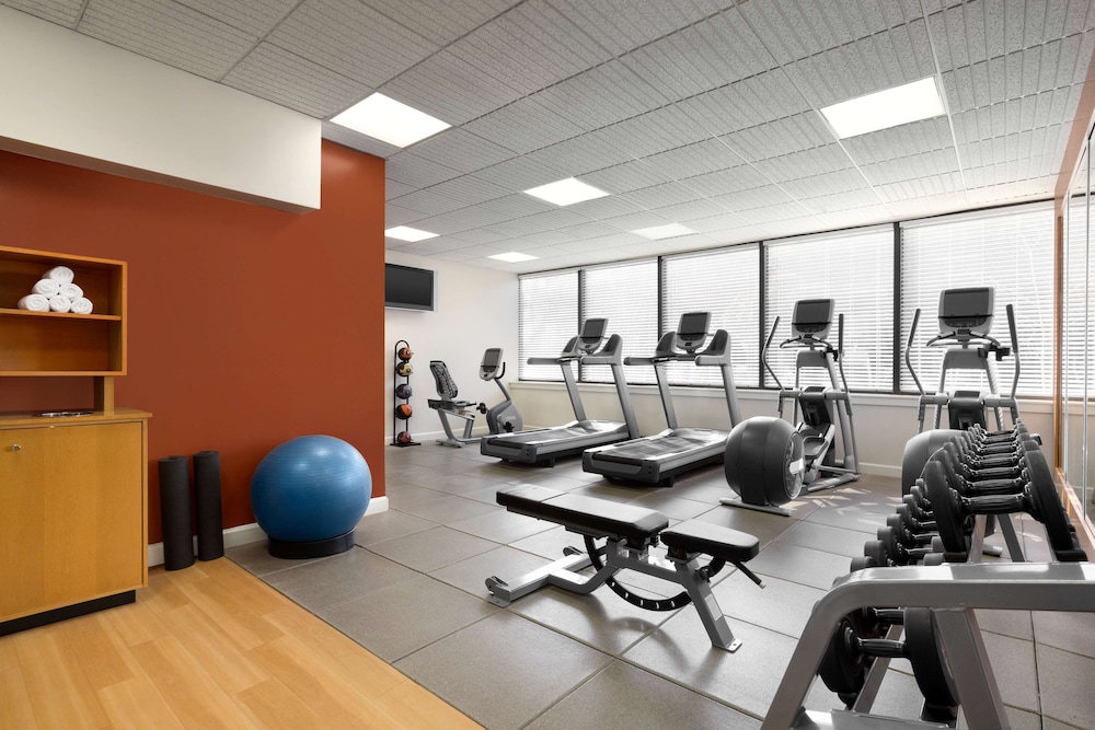 Hilton Greenville - photo 33