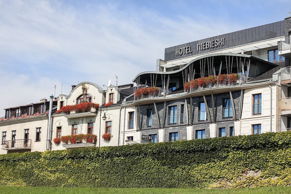 Niebieski Art Hotel & Spa