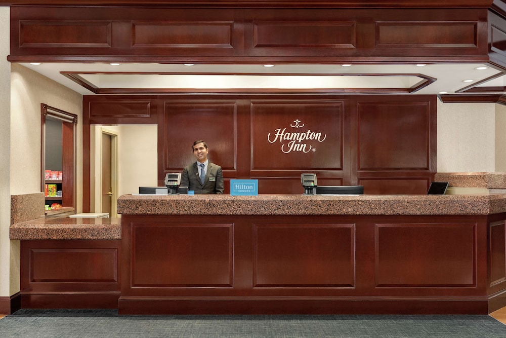 Hampton Inn Dulles Cascades - photo 3