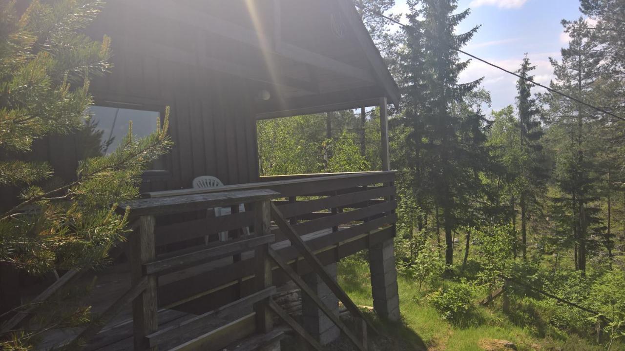 HagestadHytteutleie Skogheim — 4-Star Luxury Hotel in Birkeland, Norway
