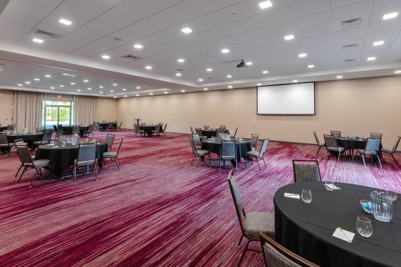 Courtyard by Marriott Savannah Airport - photo 86
