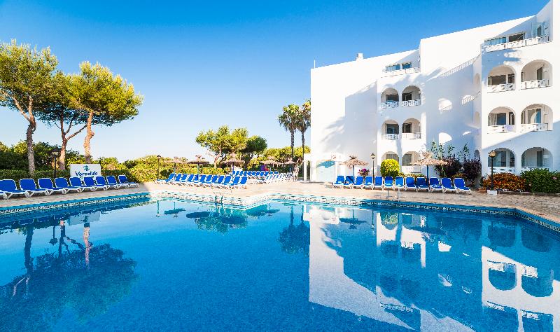 Apartamentos Globales Lord Nelson Adults Only 11050339 — Es Migjorn Gran