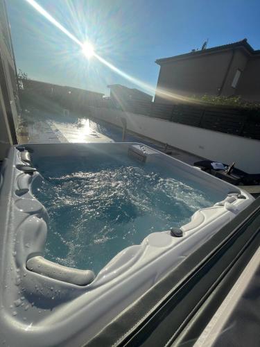 Villa Gusto 4 Mit Pool und beheiztem Whirlpool — Vodnjan — photo 3