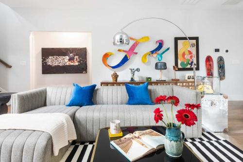 Pop Fiction in Atlanta, United States