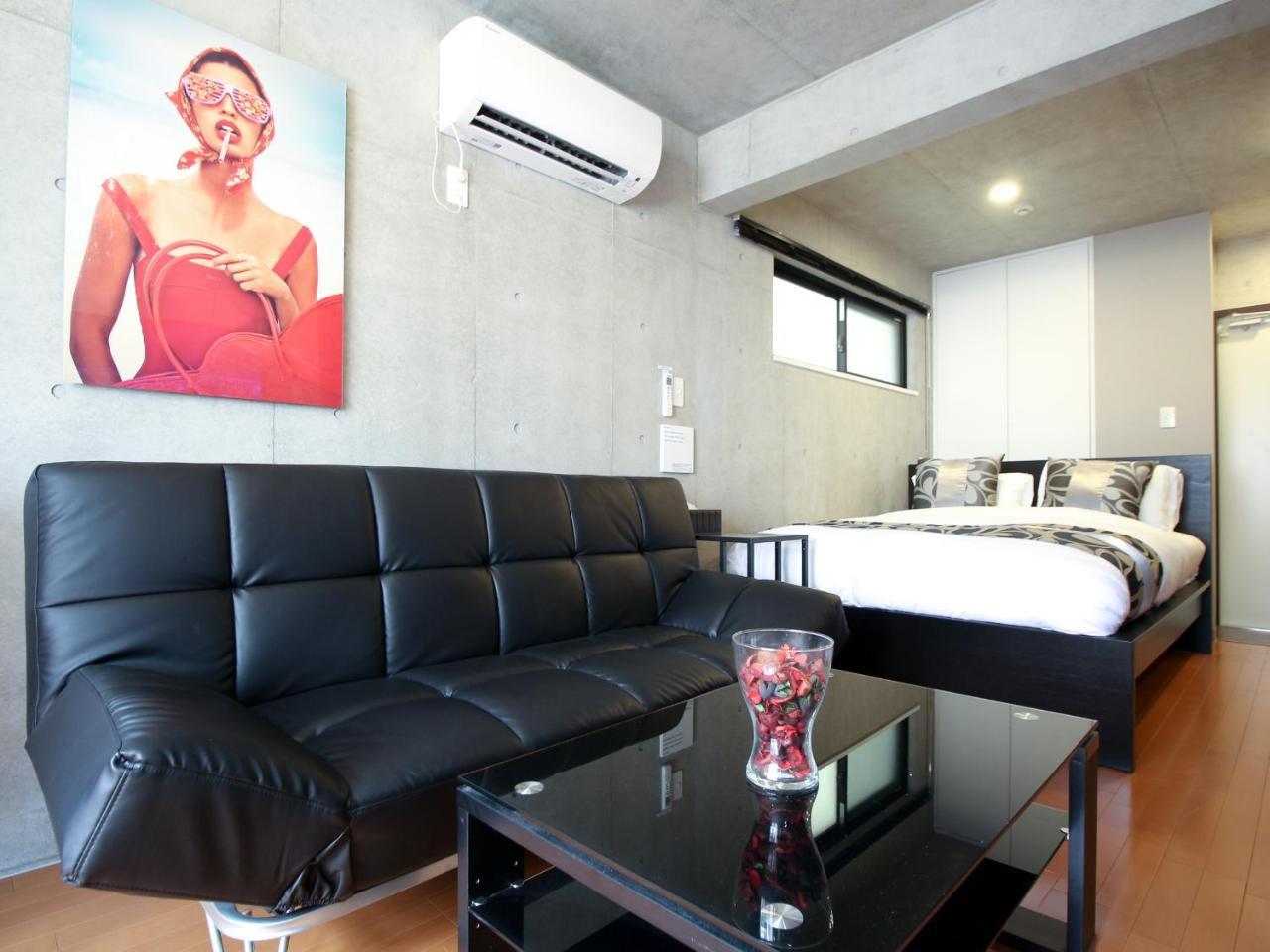 Shinjuku Area Industrial Chic Apartment Walk 6min To Station — 4-Star Luxury Hotel in Tokyo, Japan