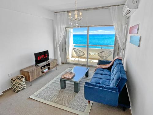 1Br Seaview Apt With Community Pool Top Location