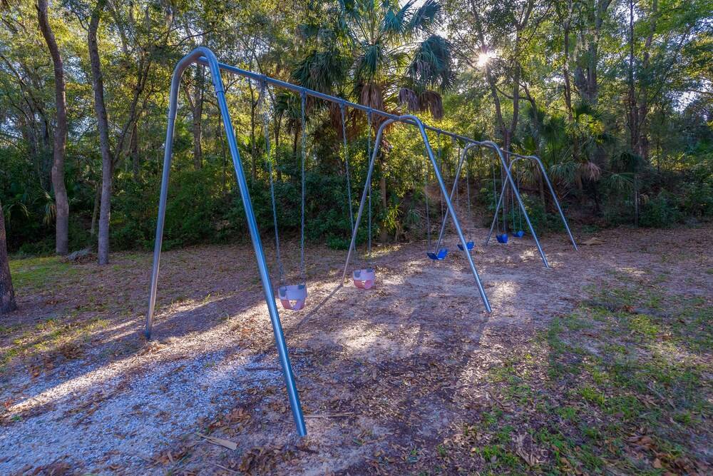 Sun Retreats Crystal River - photo 15