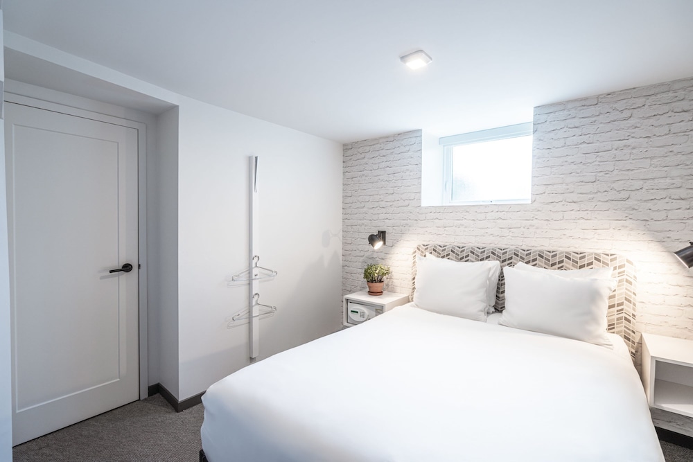 Hotel Hive - photo 80