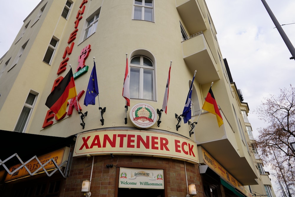 Hotel Pension Xantener Eck - carbon neutral hotel in Berlin