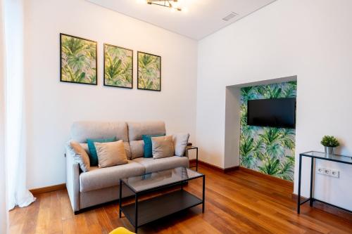RY Aparcamiento Incluido Junto a Catedral Ideal parejas — 4-Star Luxury Hotel in Sevilla, Spain