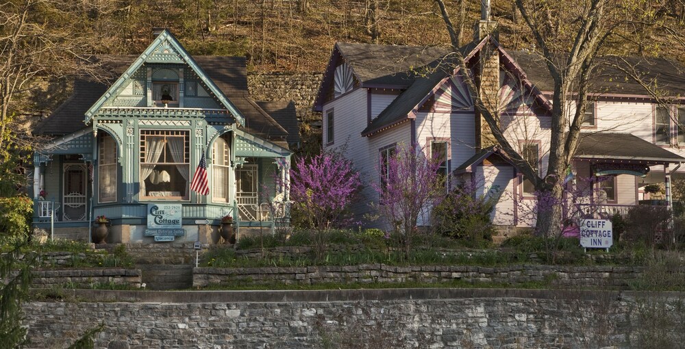Cliff Cottage Inn Victorian B&B and Boutique Hotel - photo 36