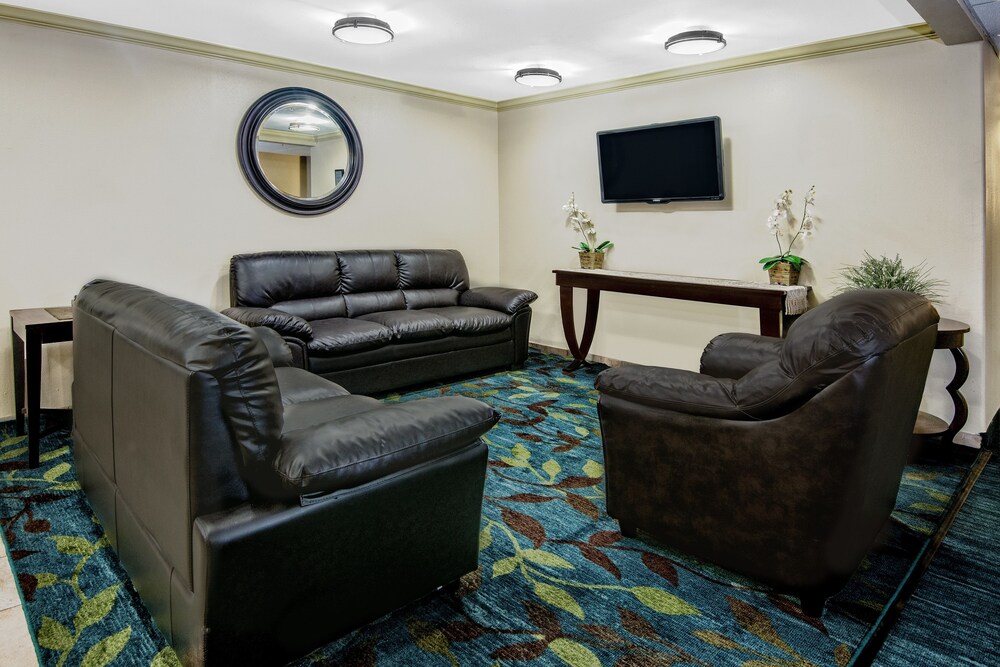Candlewood Suites Galveston by IHG - photo 20