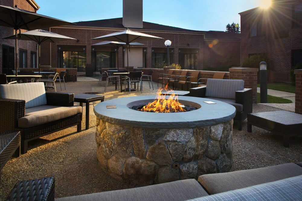 Courtyard by Marriott Boston Norwood Canton - photo 24