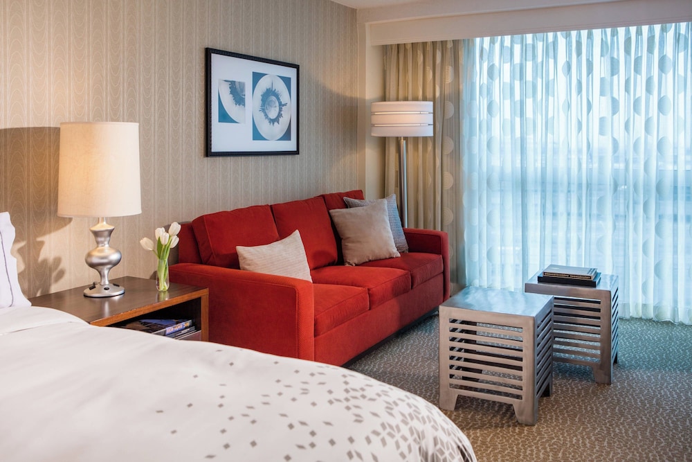 Renaissance Newark Airport Hotel - photo 18