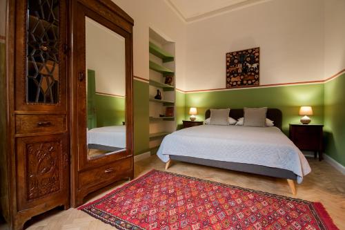 Green apartment