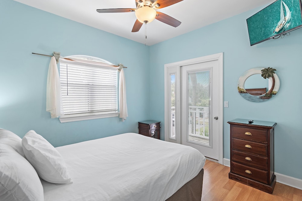 Ocean Dreams in Miramar Beach, United States