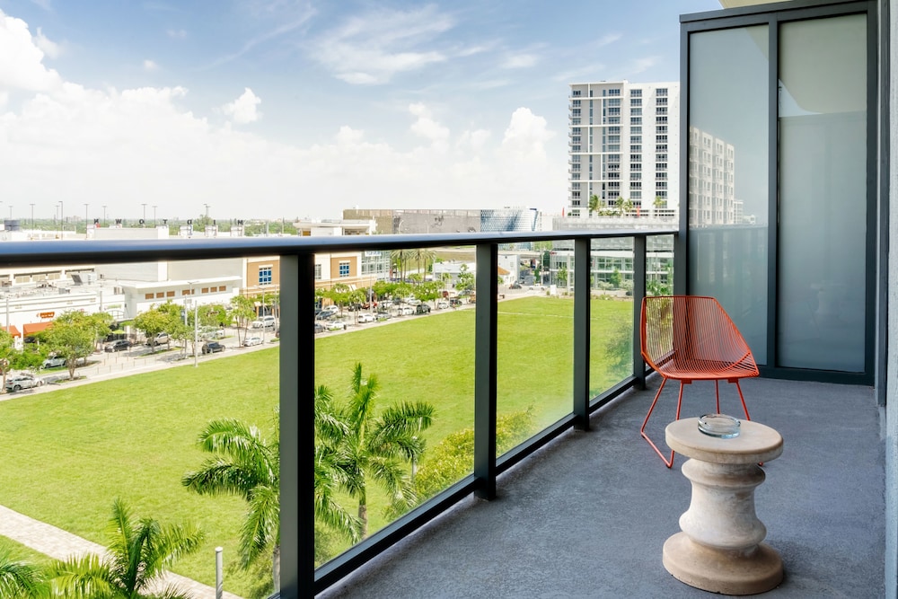 Hyde Suites Midtown Miami - photo 50