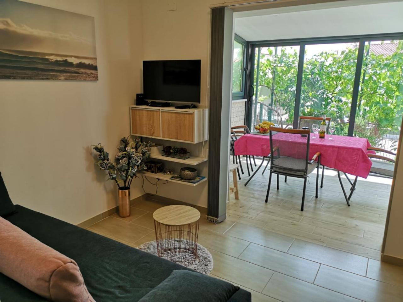 Natalija in Rogoznica, Croatia