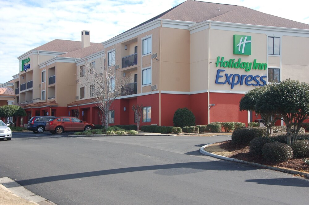 Holiday Inn Express Tifton by IHG - photo 26