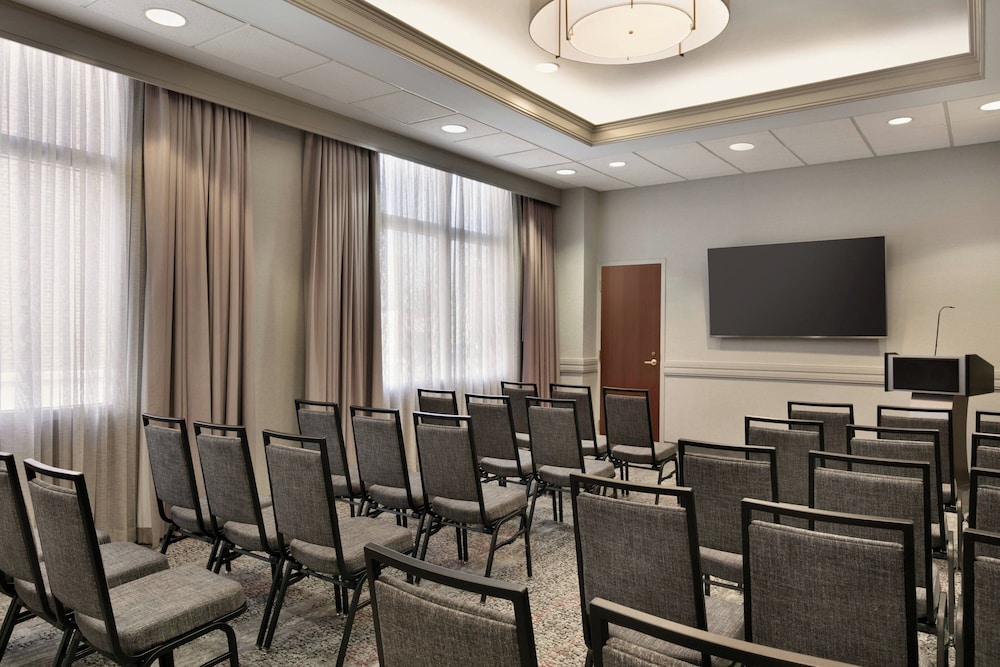 Courtyard by Marriott Tysons McLean - photo 25