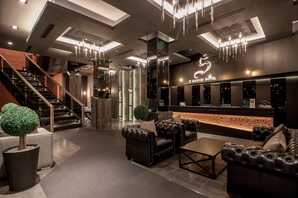 S Hadyai Hotel in Hat Yai, Thailand